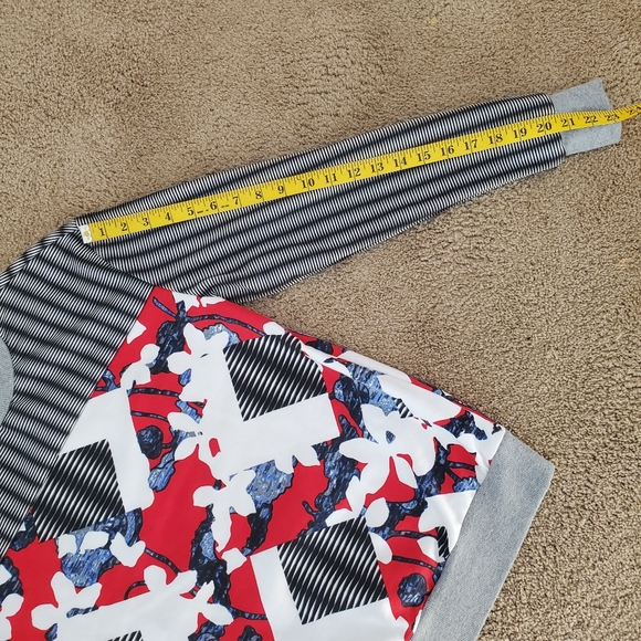 Peter Pilotto x Target - Multicolor Print Red Sweater - Picture 6 of 7